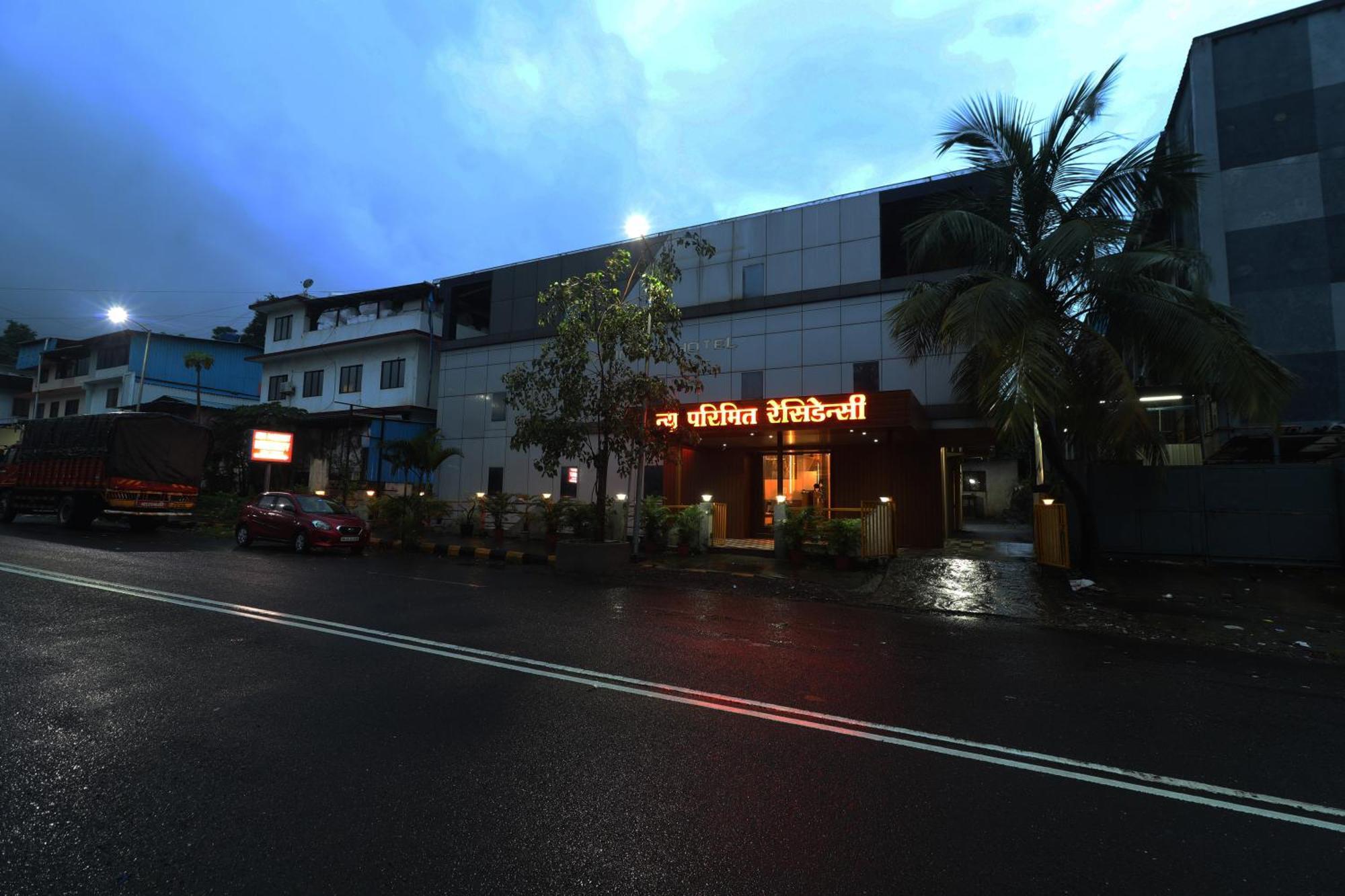 Hotel New Parimeet Residency Navi Mumbai Exterior foto