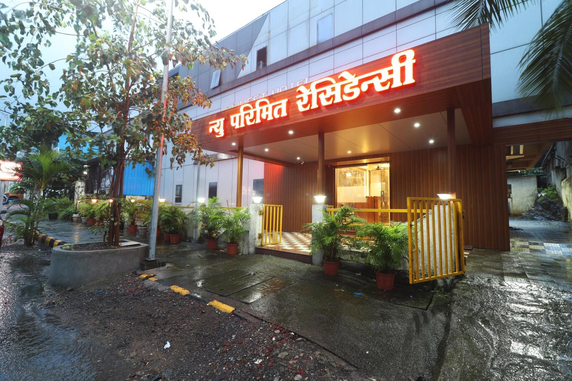 Hotel New Parimeet Residency Navi Mumbai Exterior foto